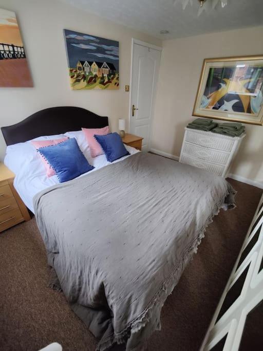 Stunning 1 Bedroom Apartment Over Looking River Rye Exterior foto